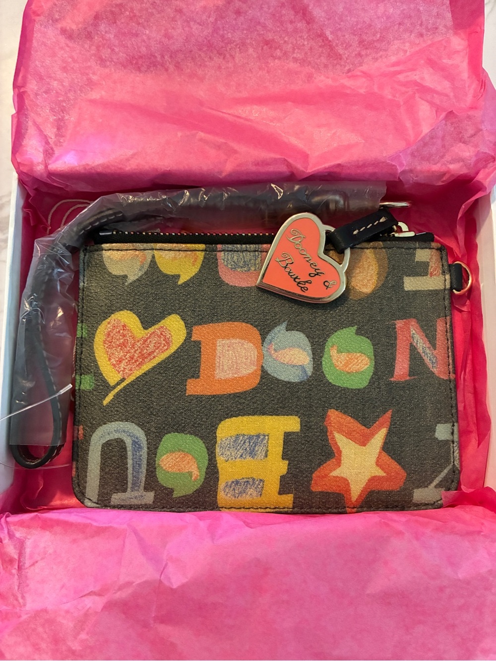 Dooney & Bourke Vintage Multicolor Logo Heart Wristlet — Like New